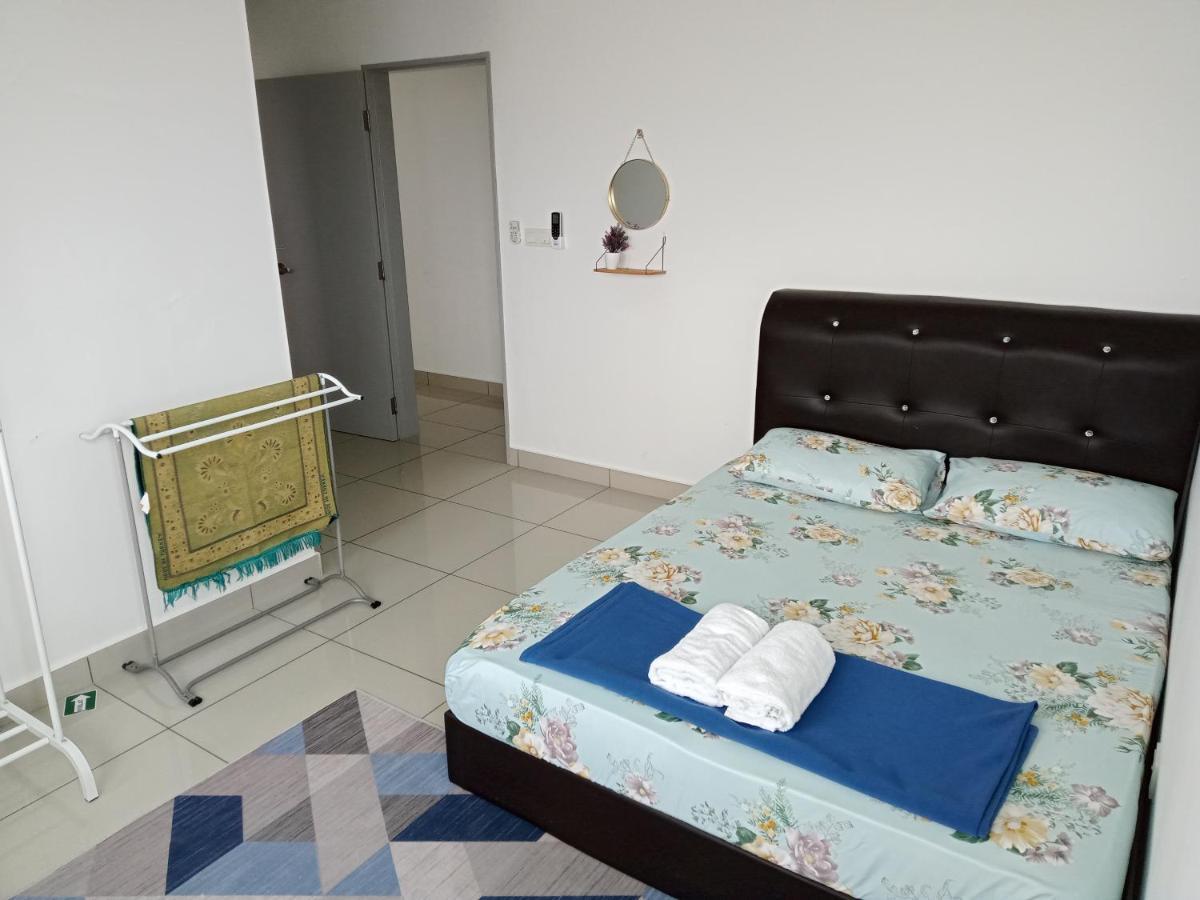 Fz Almyra Homestay Kajang Buitenkant foto